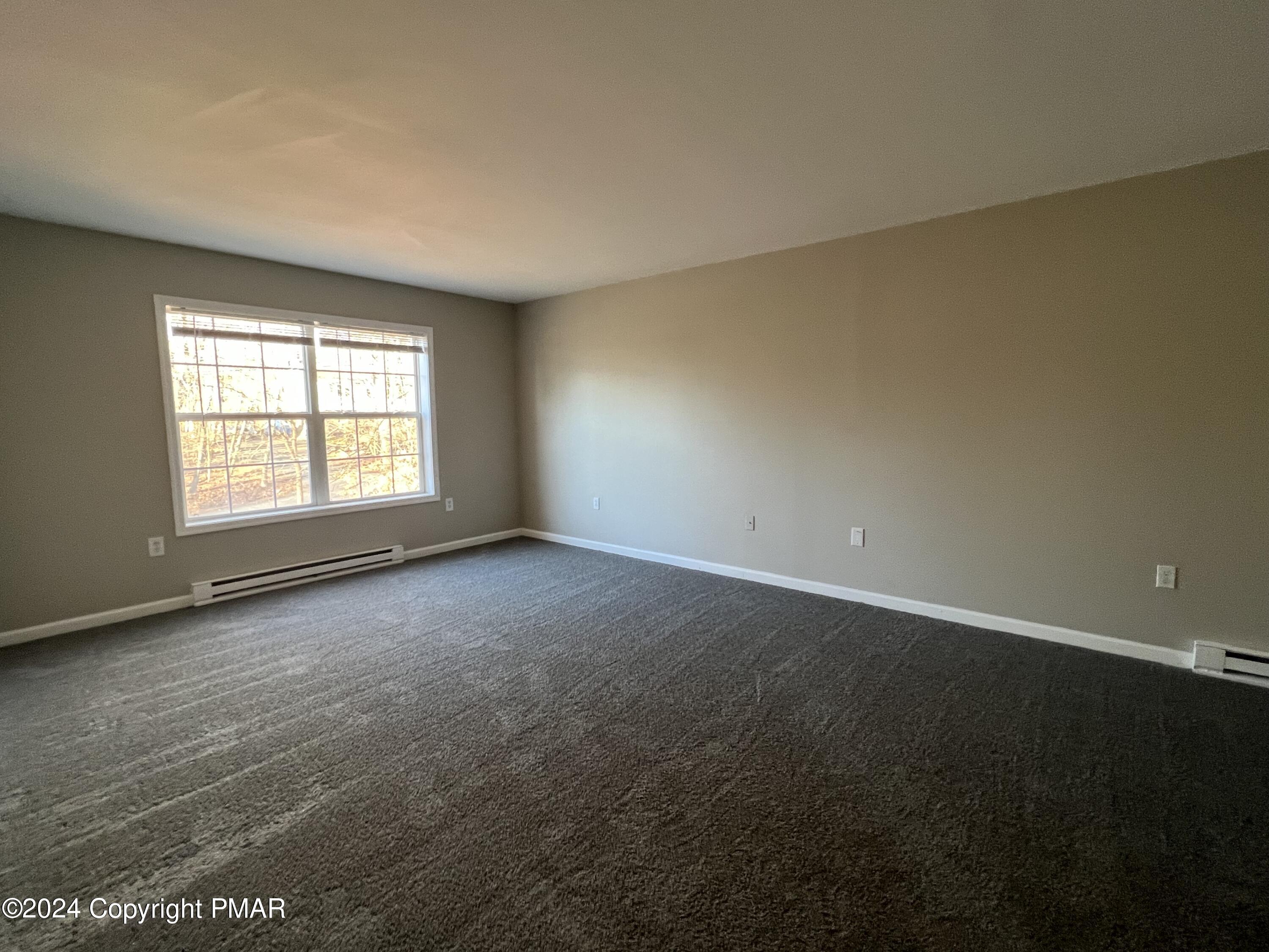 2409 W White Oak Drive