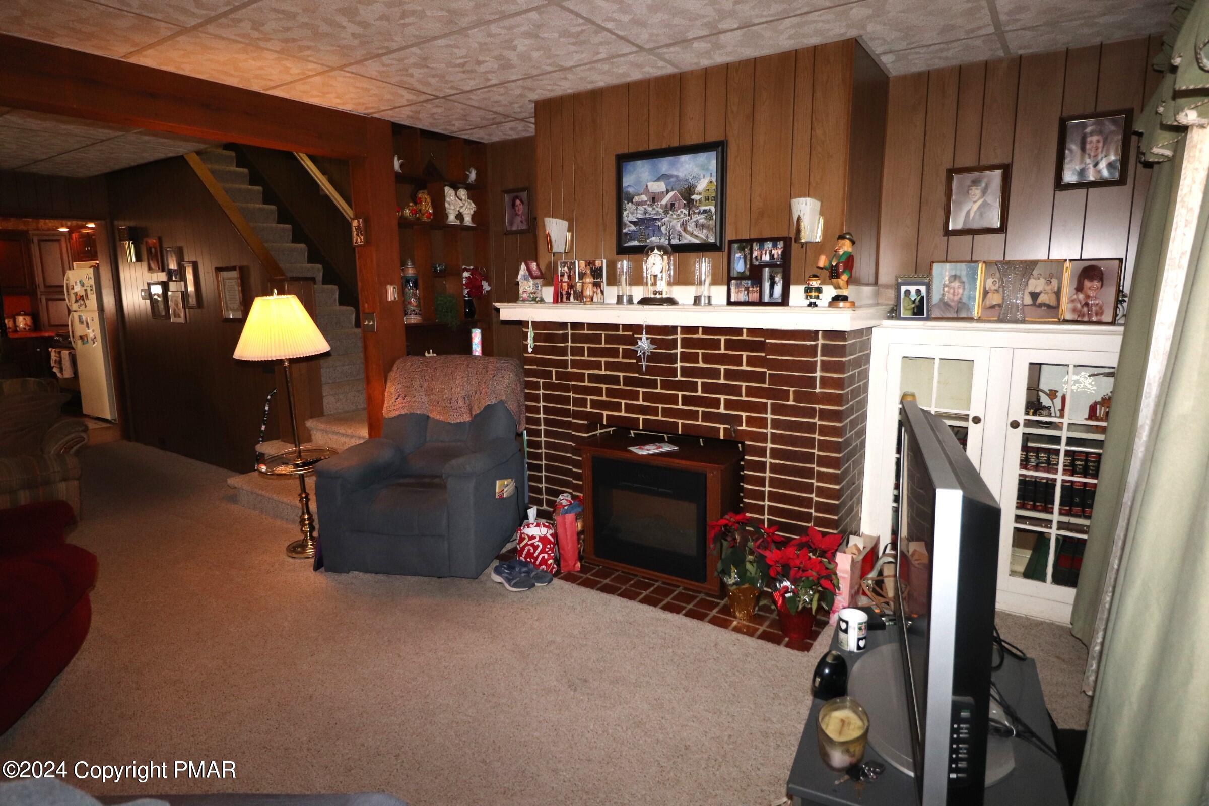 136 Lafayette Avenue