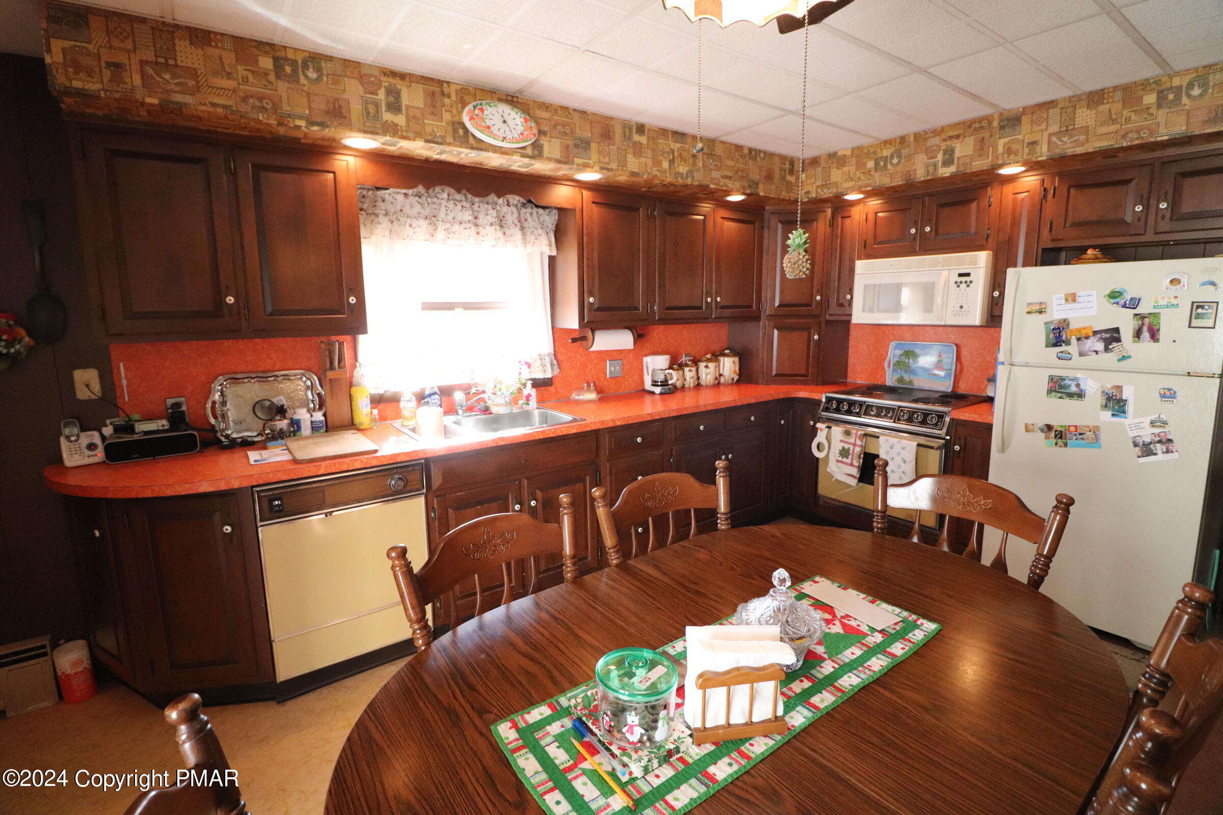 136 Lafayette Avenue