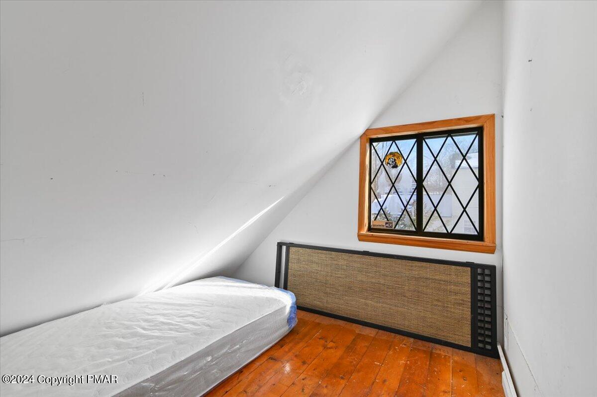 1468 Waterfront Drive