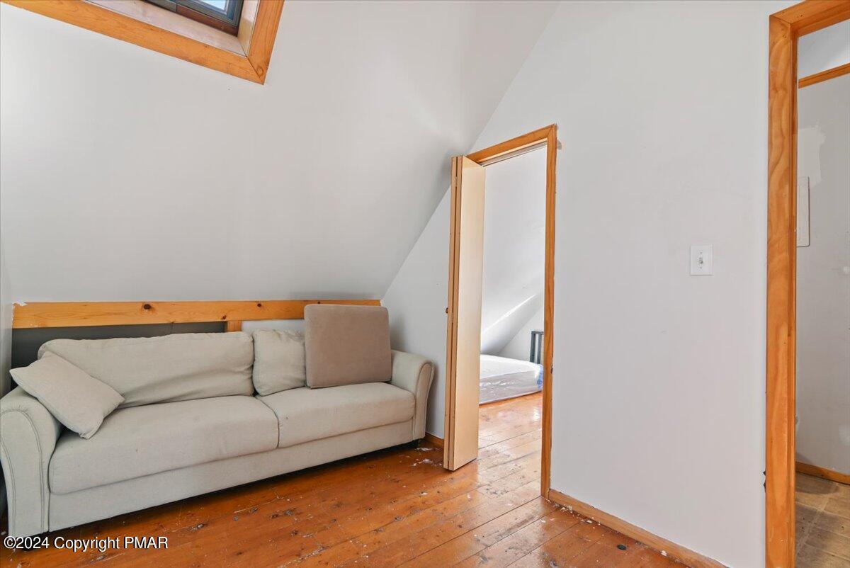 1468 Waterfront Drive