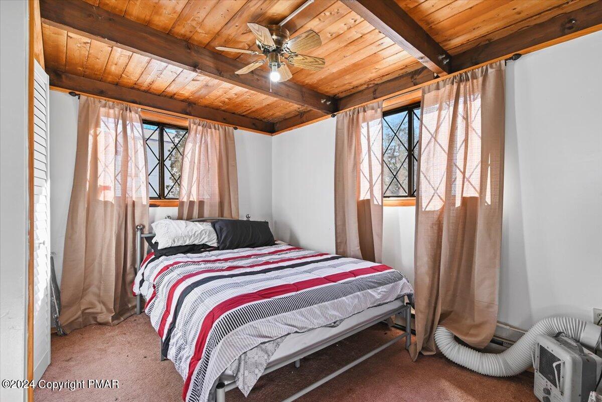 1468 Waterfront Drive