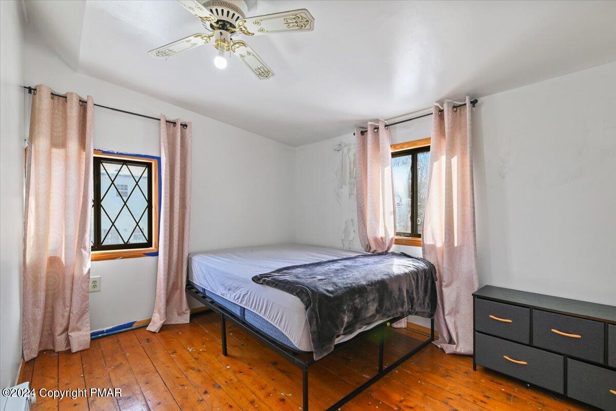 1468 Waterfront Drive