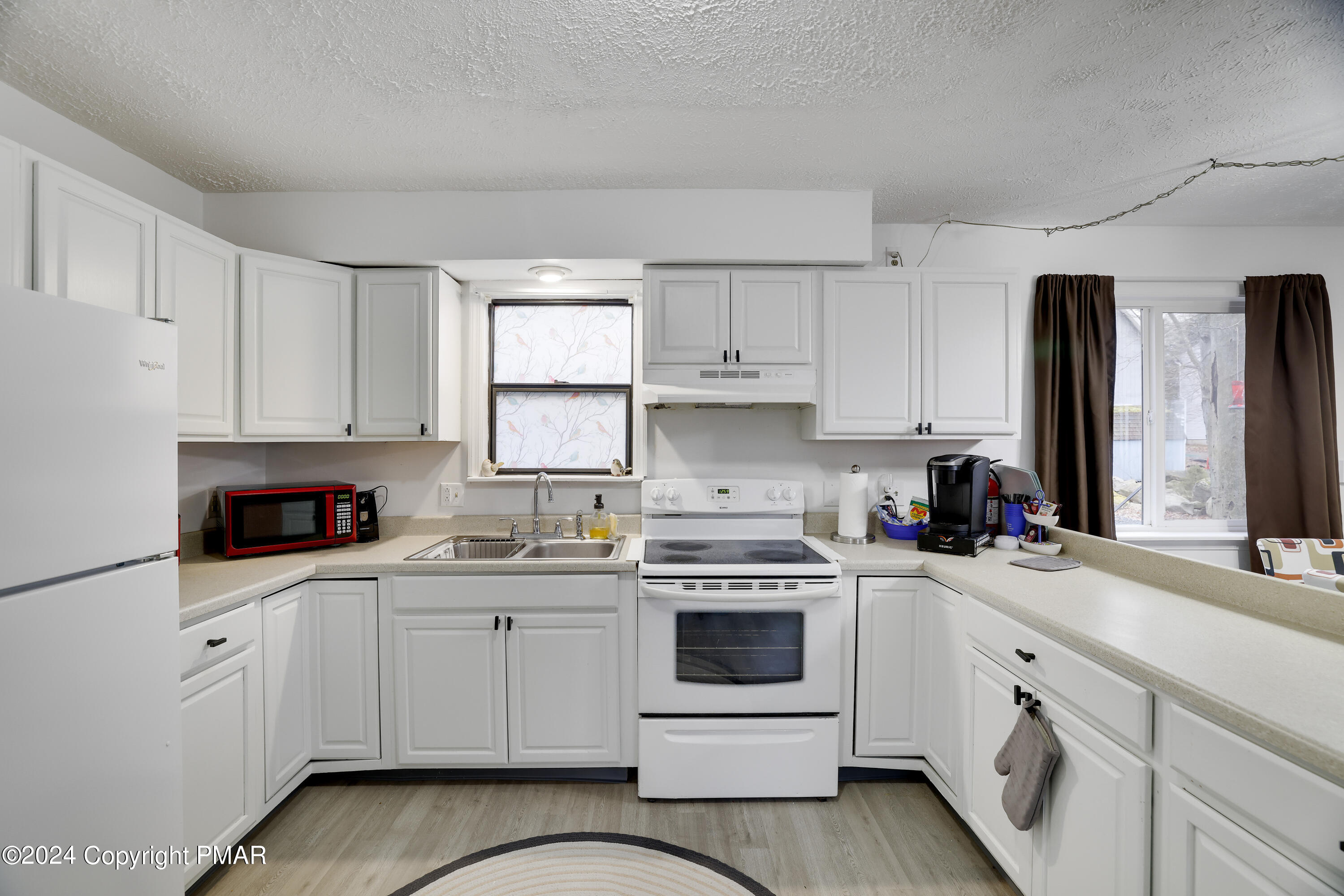 6074 Boardwalk Drive