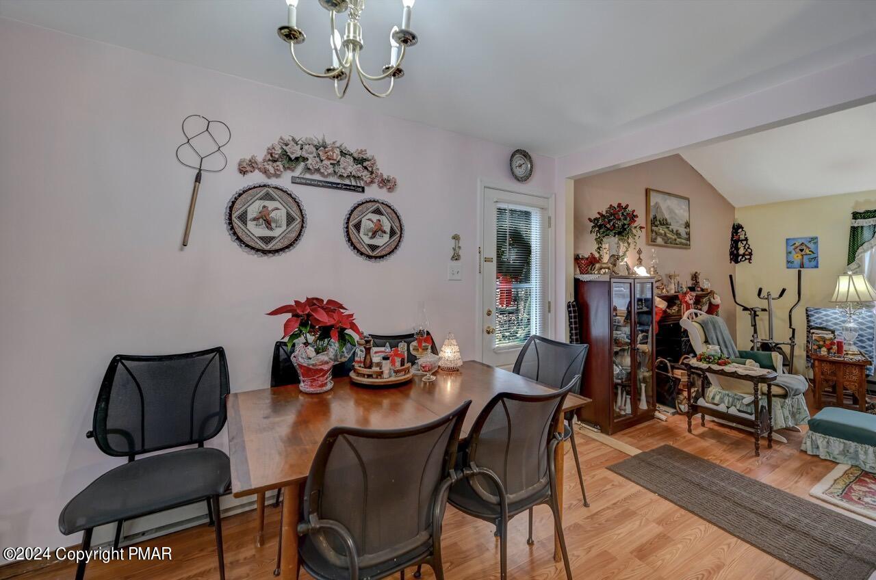 1136 Hunters Woods Drive