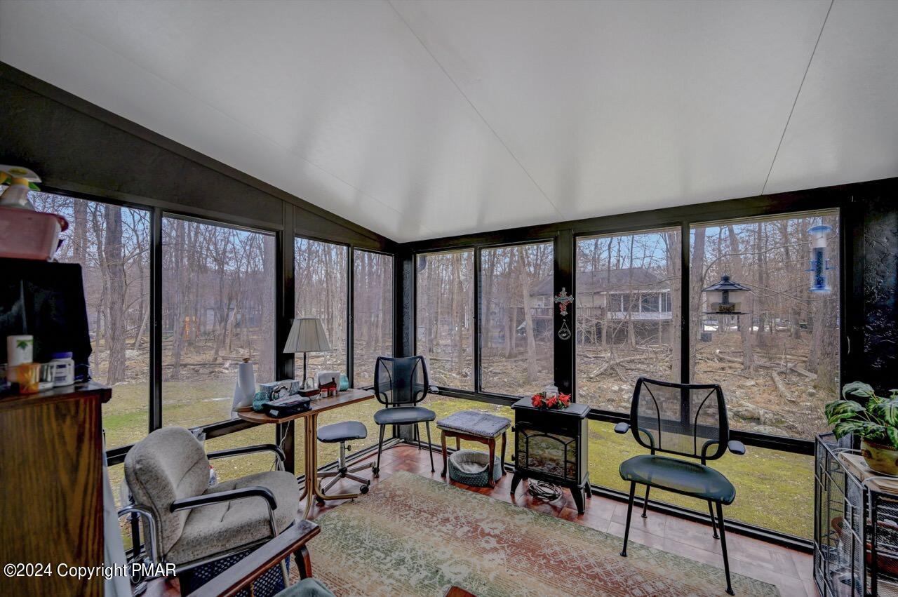 1136 Hunters Woods Drive