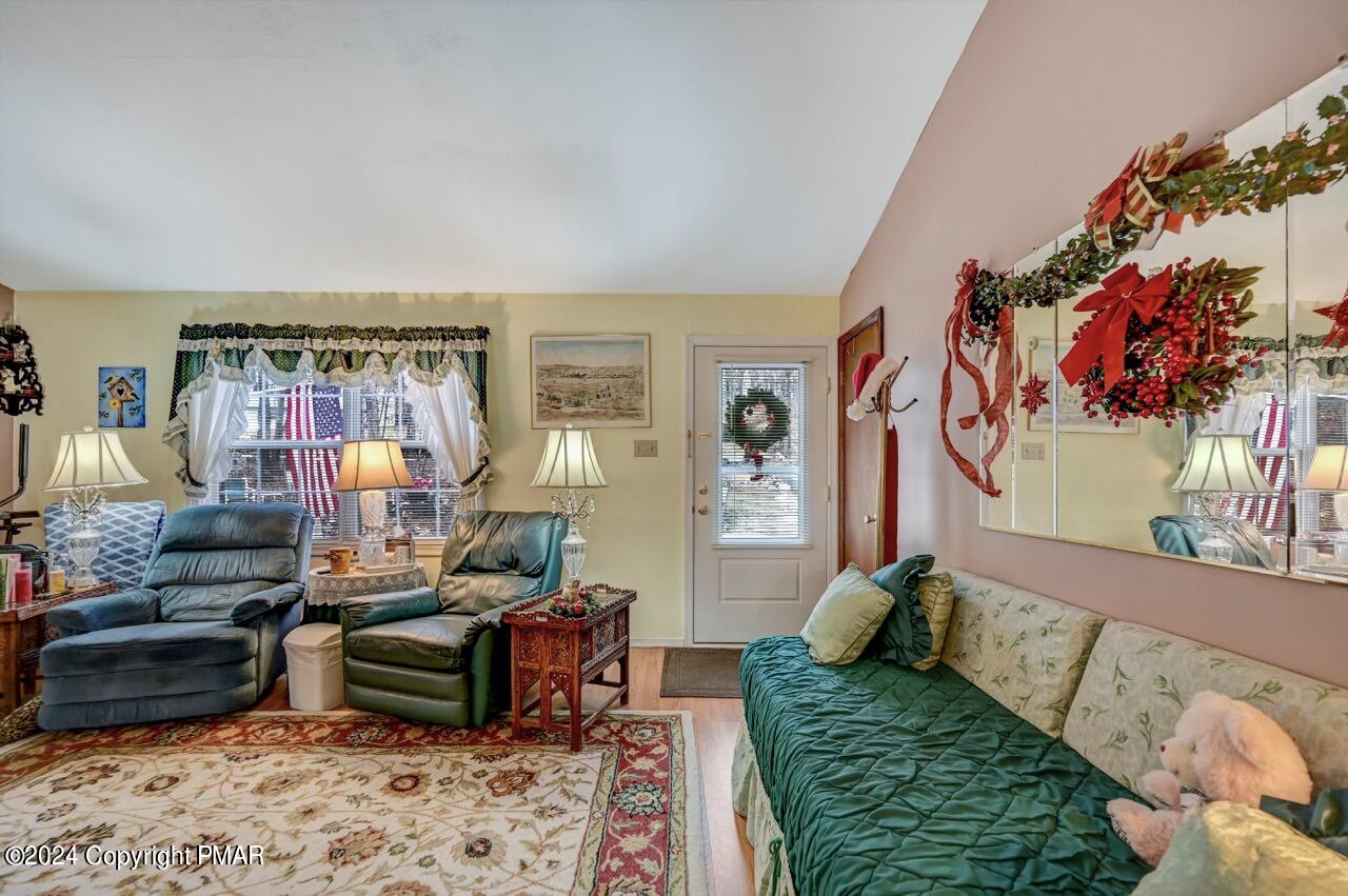 1136 Hunters Woods Drive