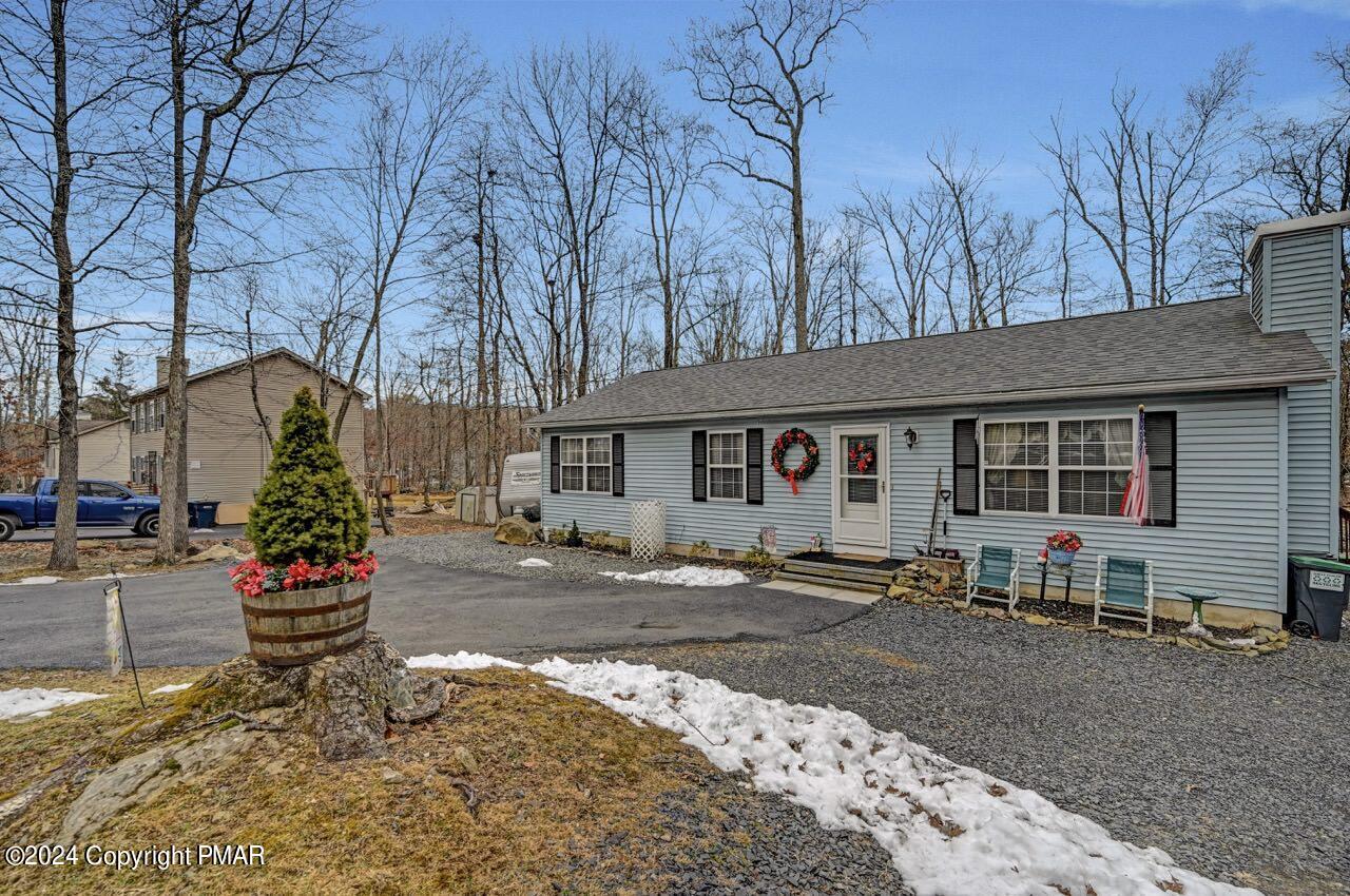 1136 Hunters Woods Drive