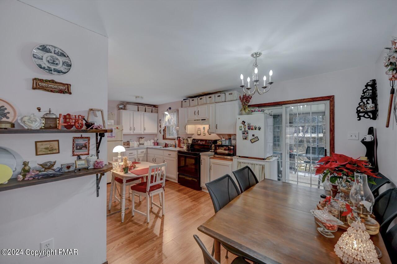 1136 Hunters Woods Drive