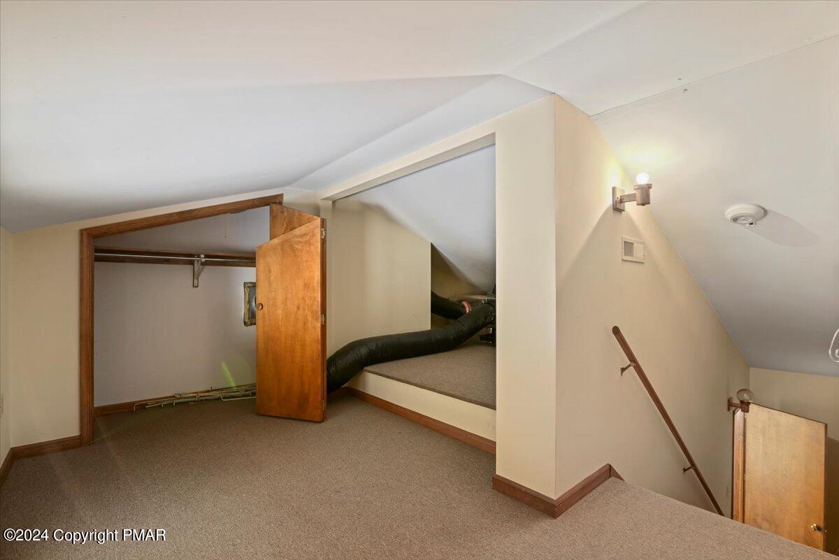 5249 MOUNTAIN VIEW Drive
