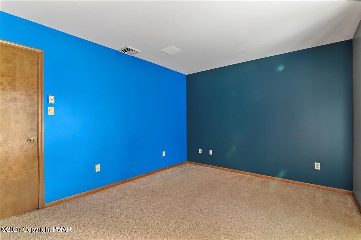 5249 MOUNTAIN VIEW Drive