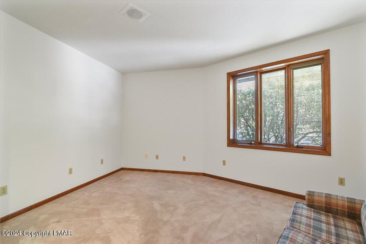 5249 MOUNTAIN VIEW Drive