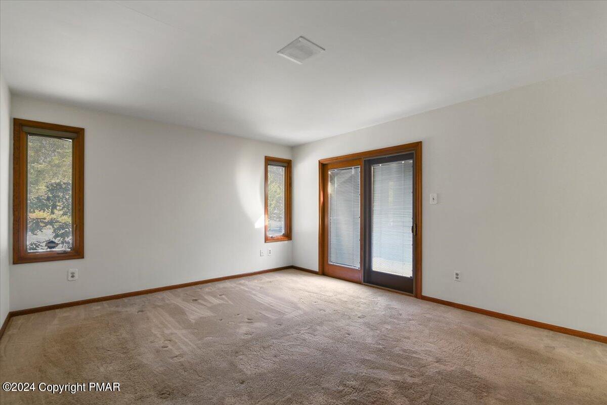 5249 MOUNTAIN VIEW Drive