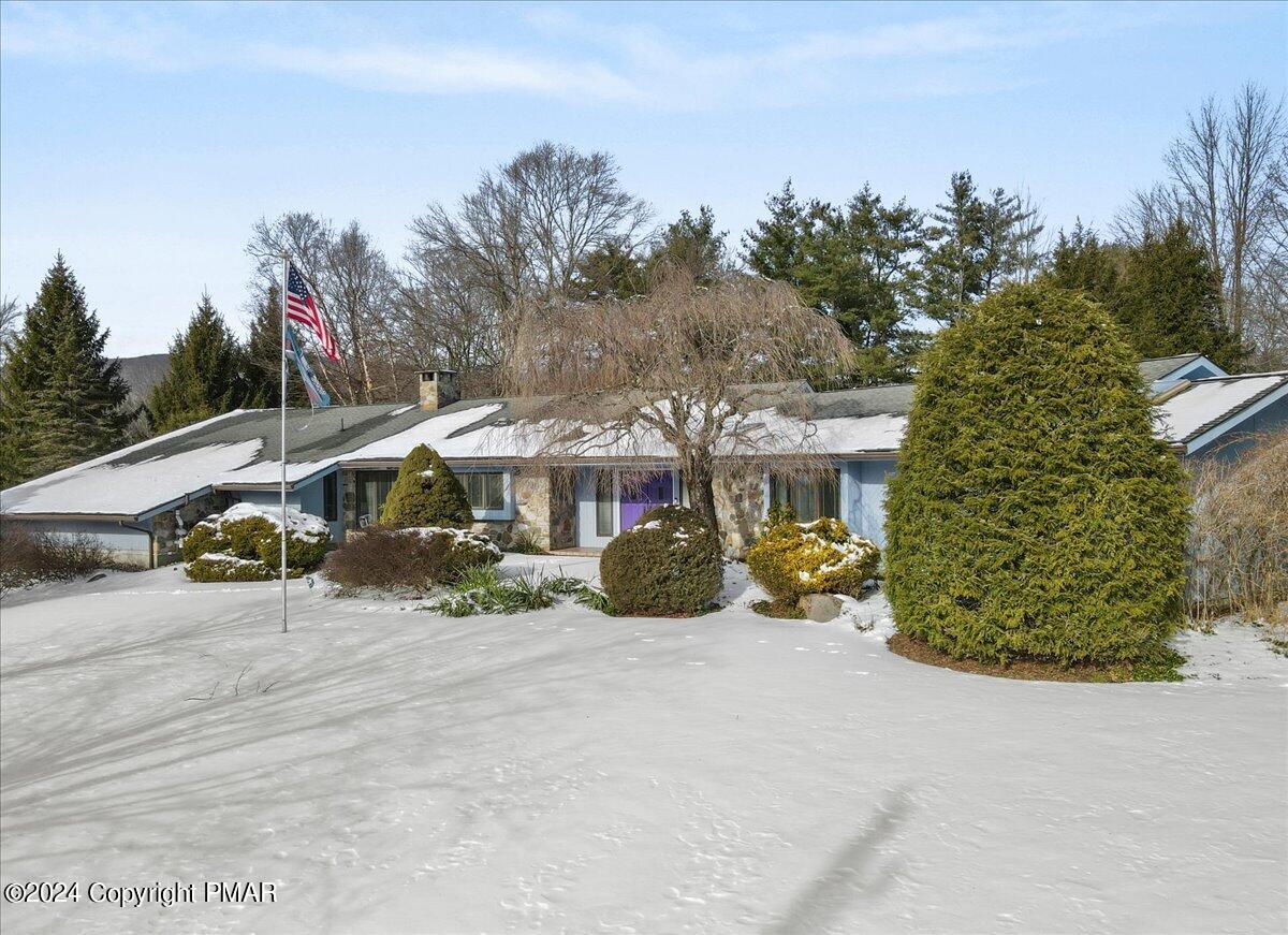 5249 MOUNTAIN VIEW Drive