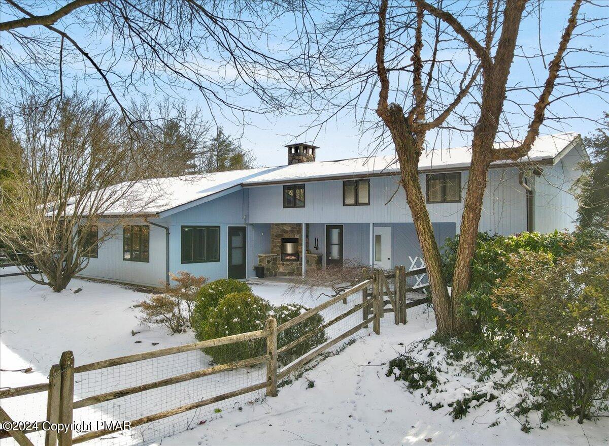 5249 MOUNTAIN VIEW Drive