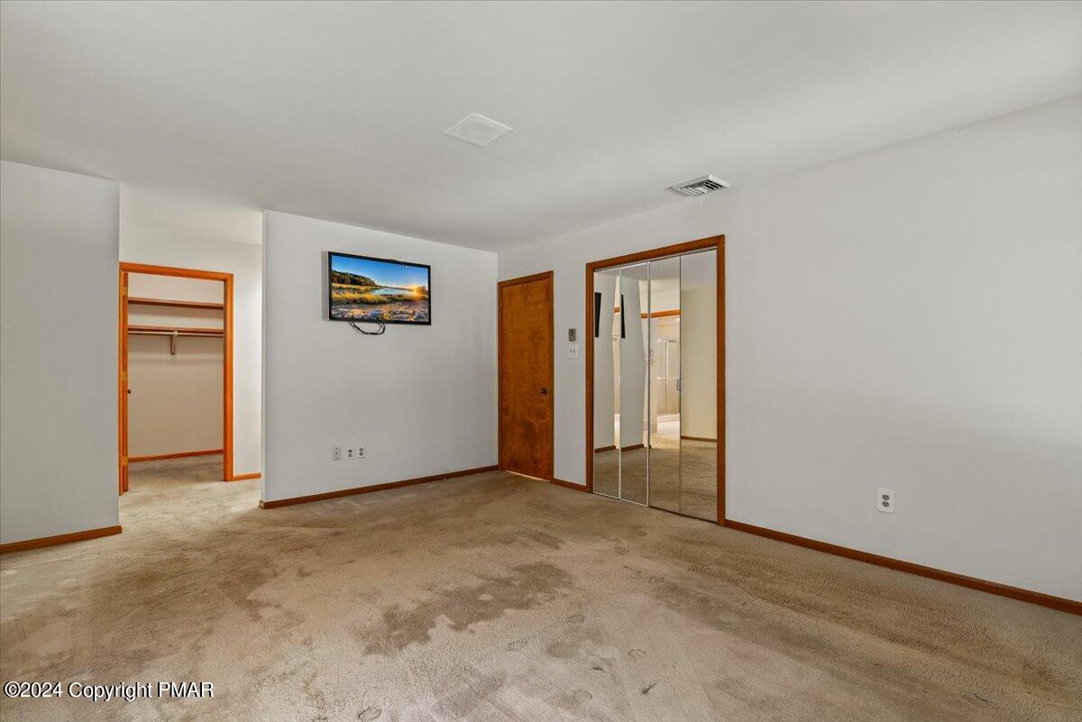 5249 MOUNTAIN VIEW Drive