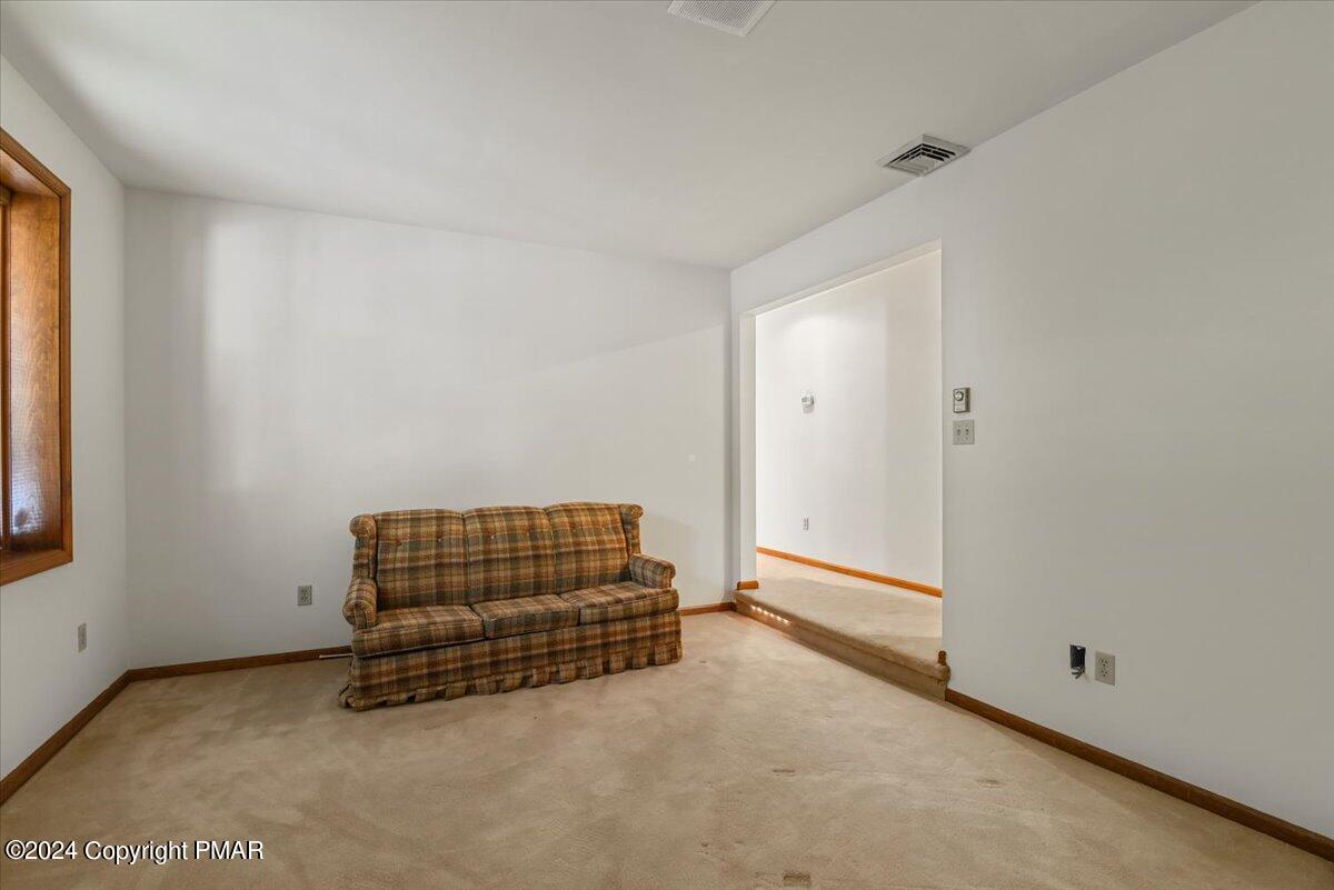 5249 MOUNTAIN VIEW Drive