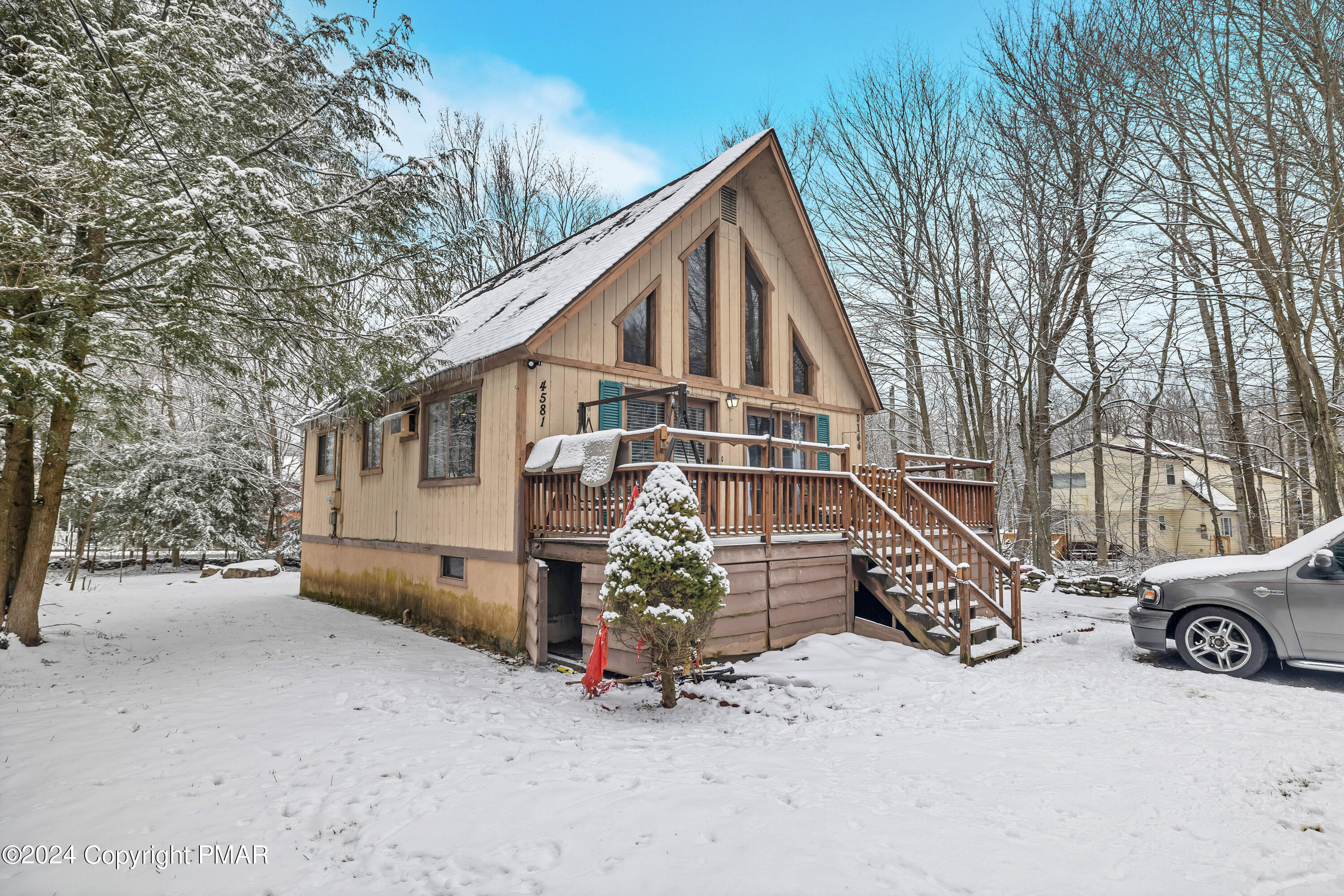 4581 Briarcliff Terrace