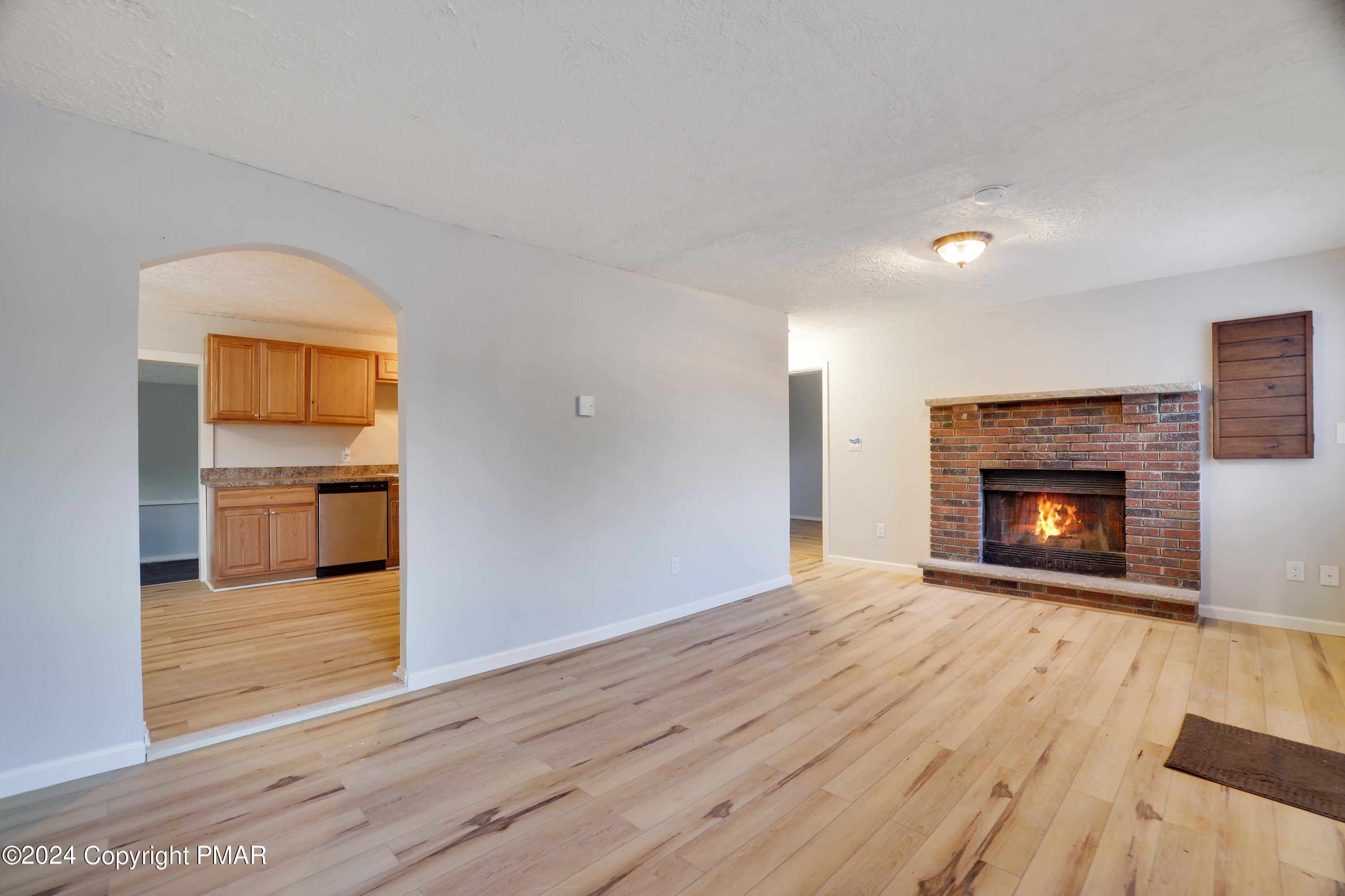 1554 Black Birch Way