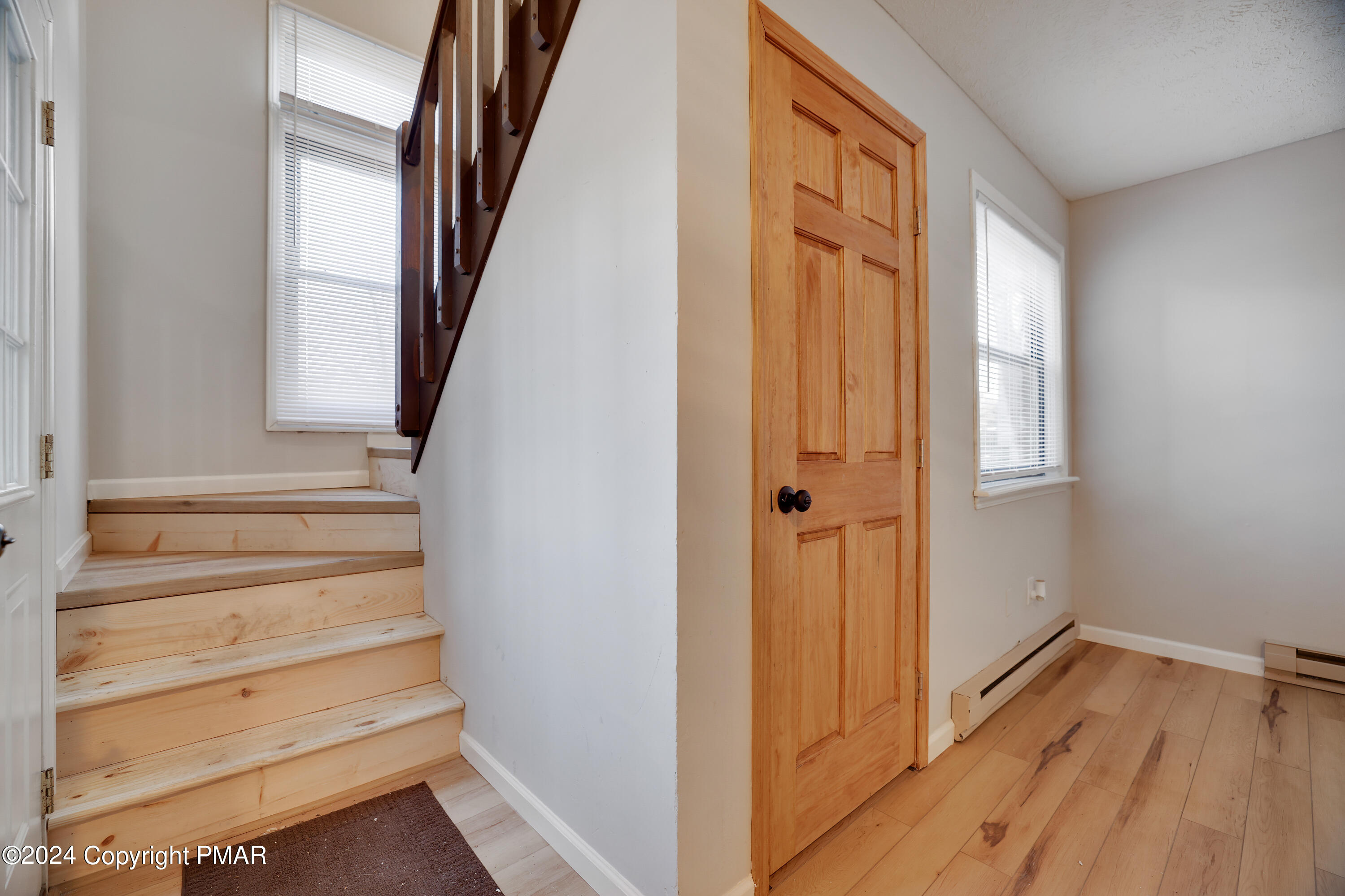 1554 Black Birch Way