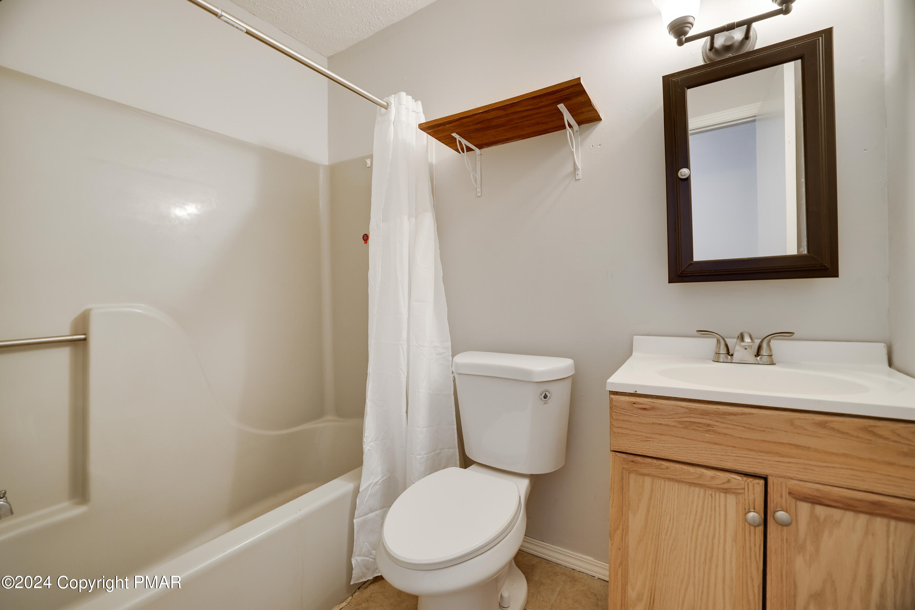 1554 Black Birch Way