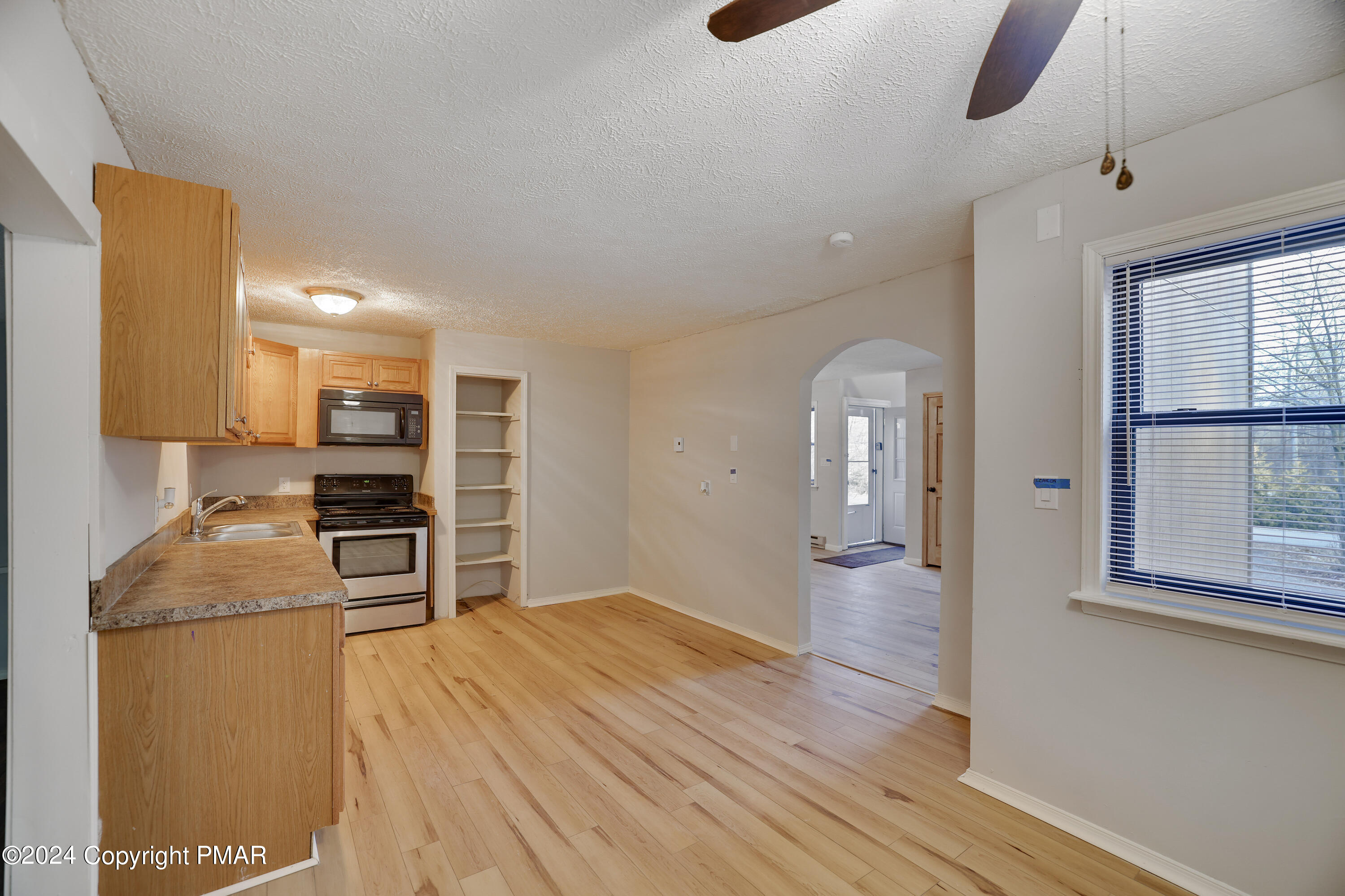 1554 Black Birch Way