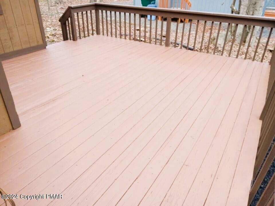 1554 Black Birch Way