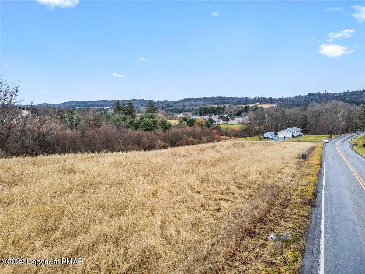 Trachsville Hill Road