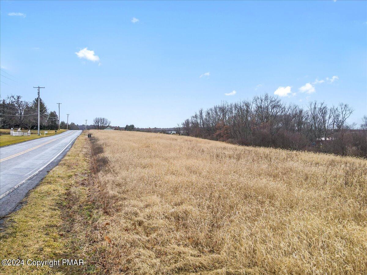 Trachsville Hill Road