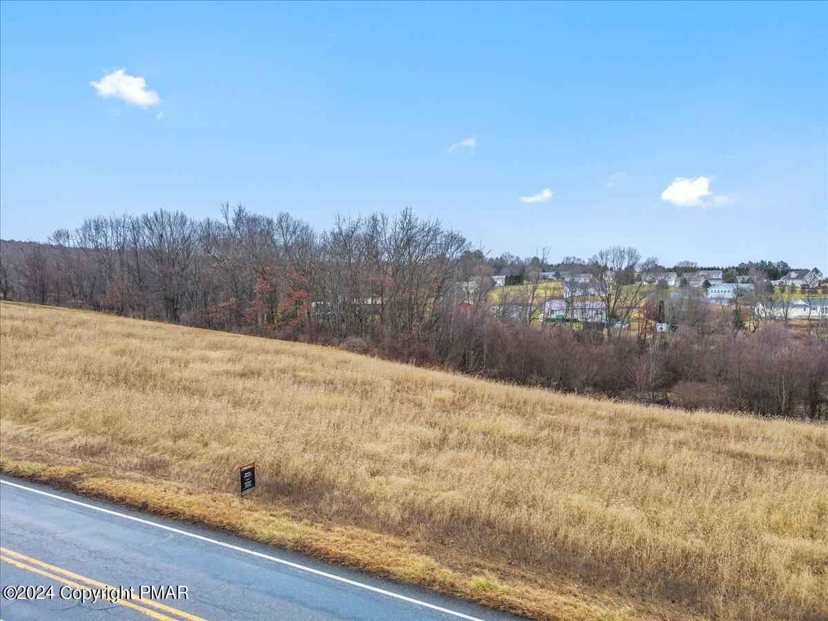 Trachsville Hill Road