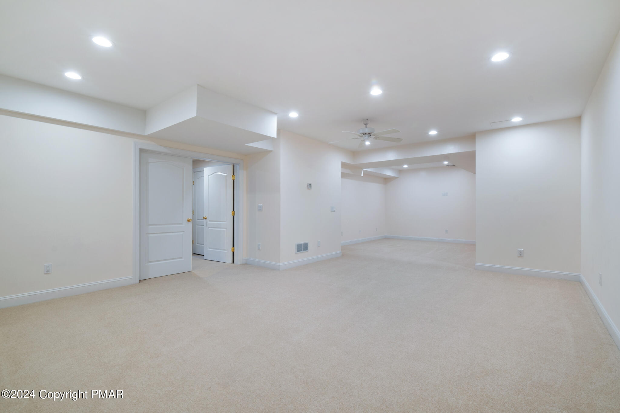 16 Alexandra Circle