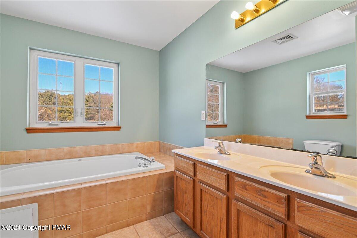207 Stacia Way