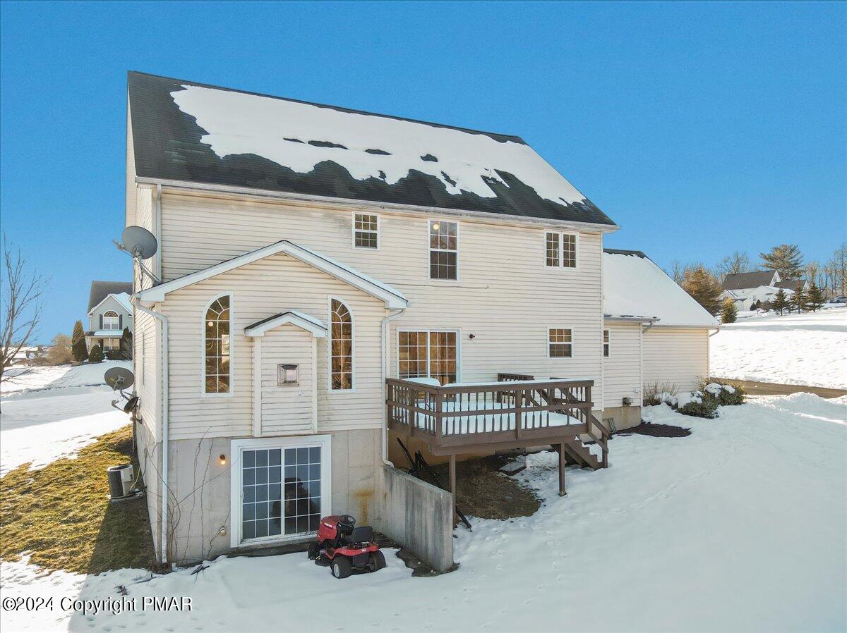 207 Stacia Way