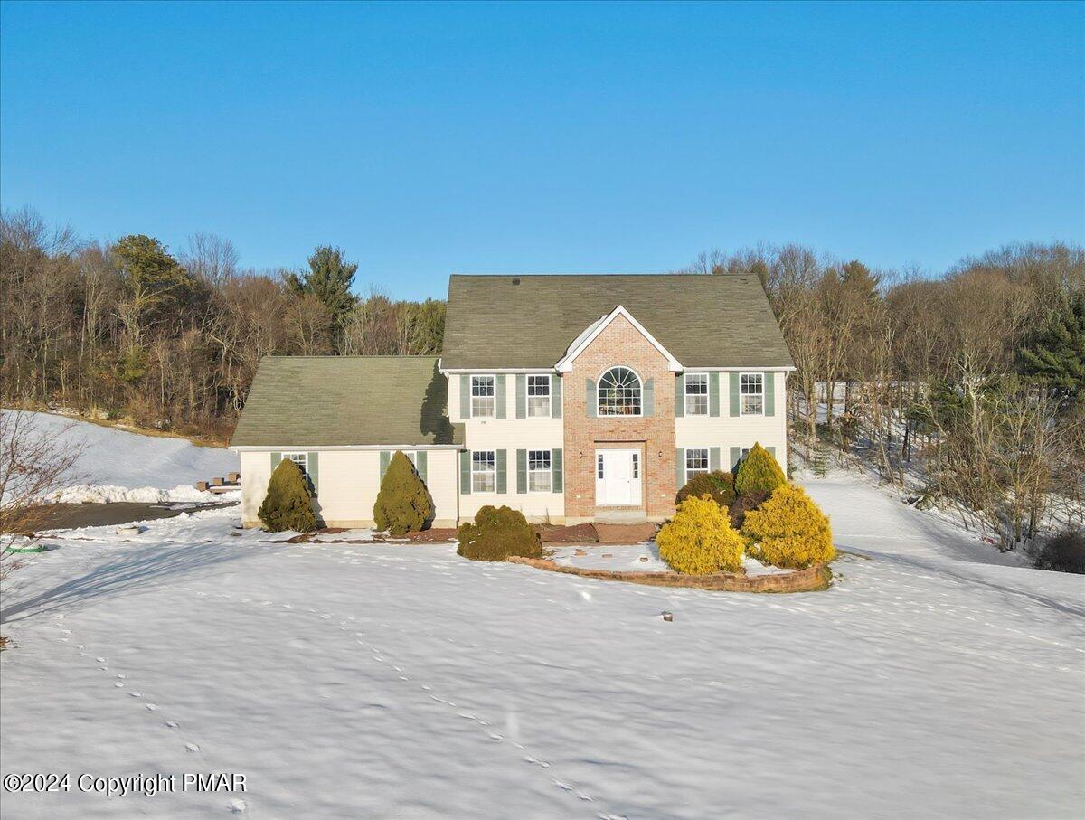 207 Stacia Way