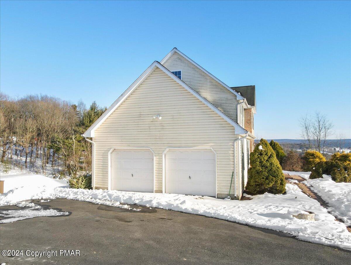 207 Stacia Way