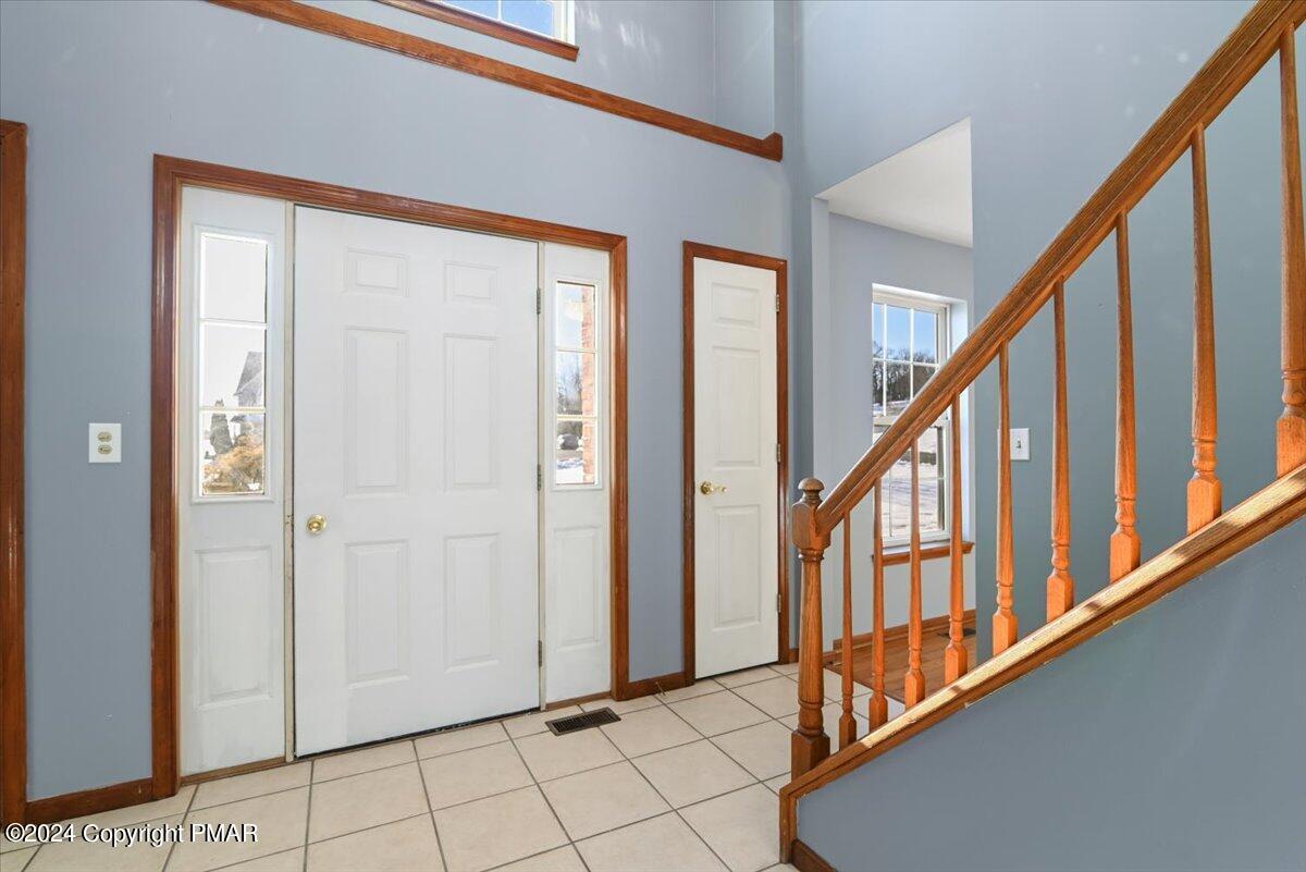 207 Stacia Way