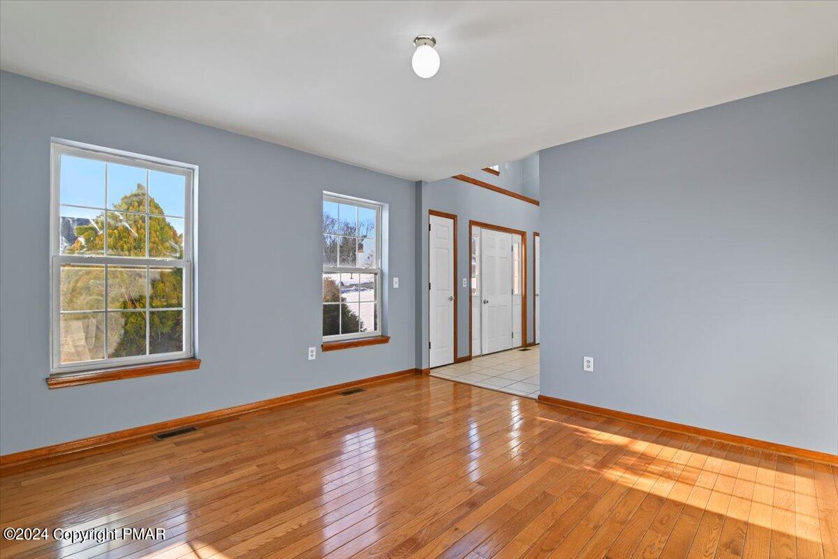 207 Stacia Way