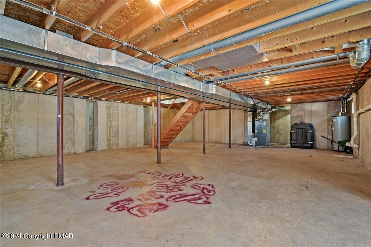 207 Stacia Way