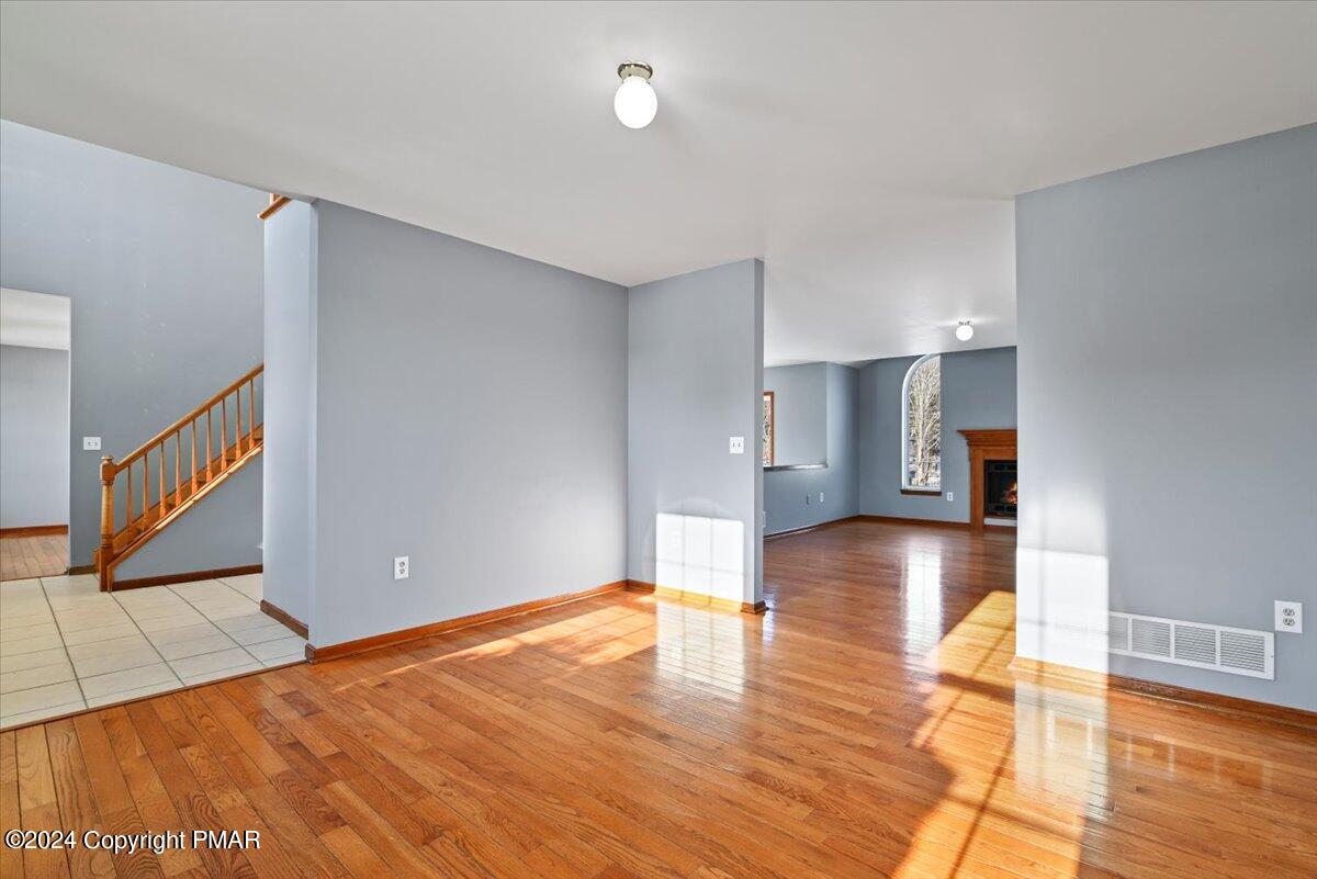 207 Stacia Way