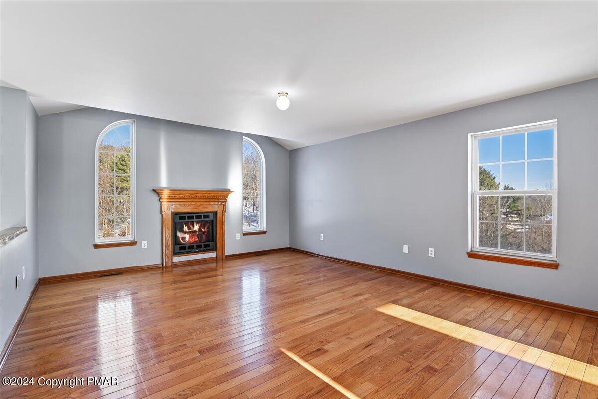 207 Stacia Way