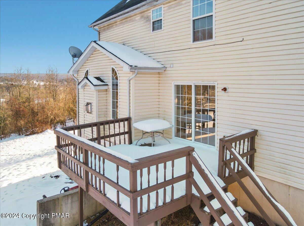 207 Stacia Way