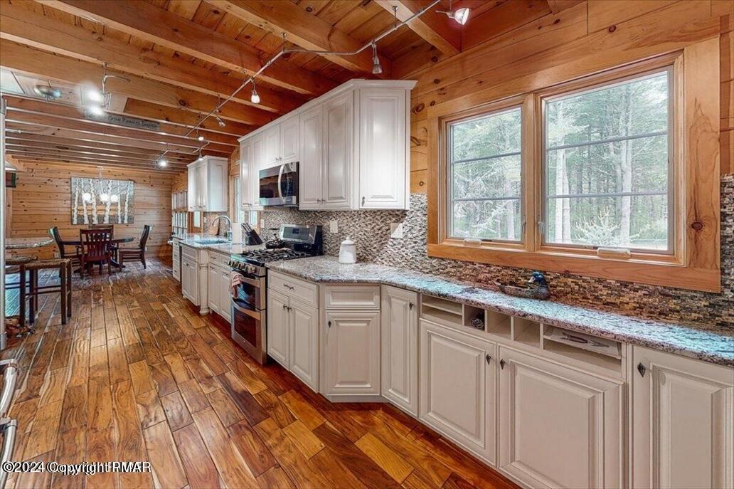 899 Lower Swiftwater Road