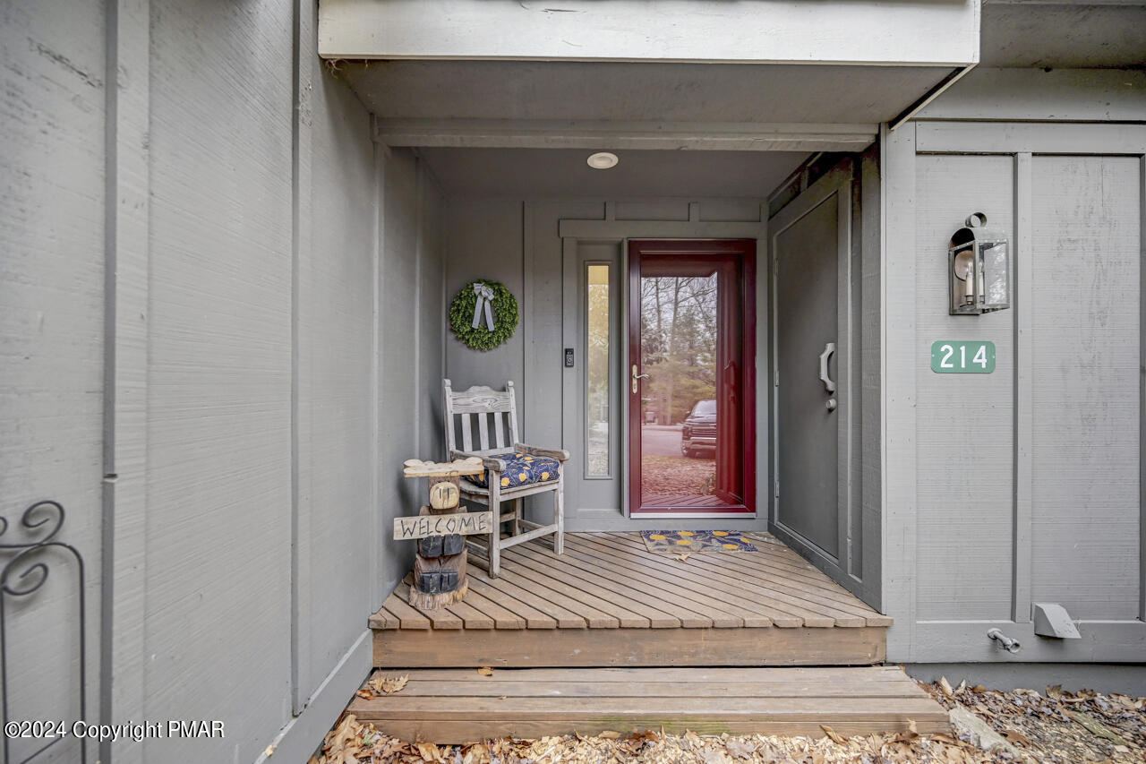 214 Snow Ridge Circle