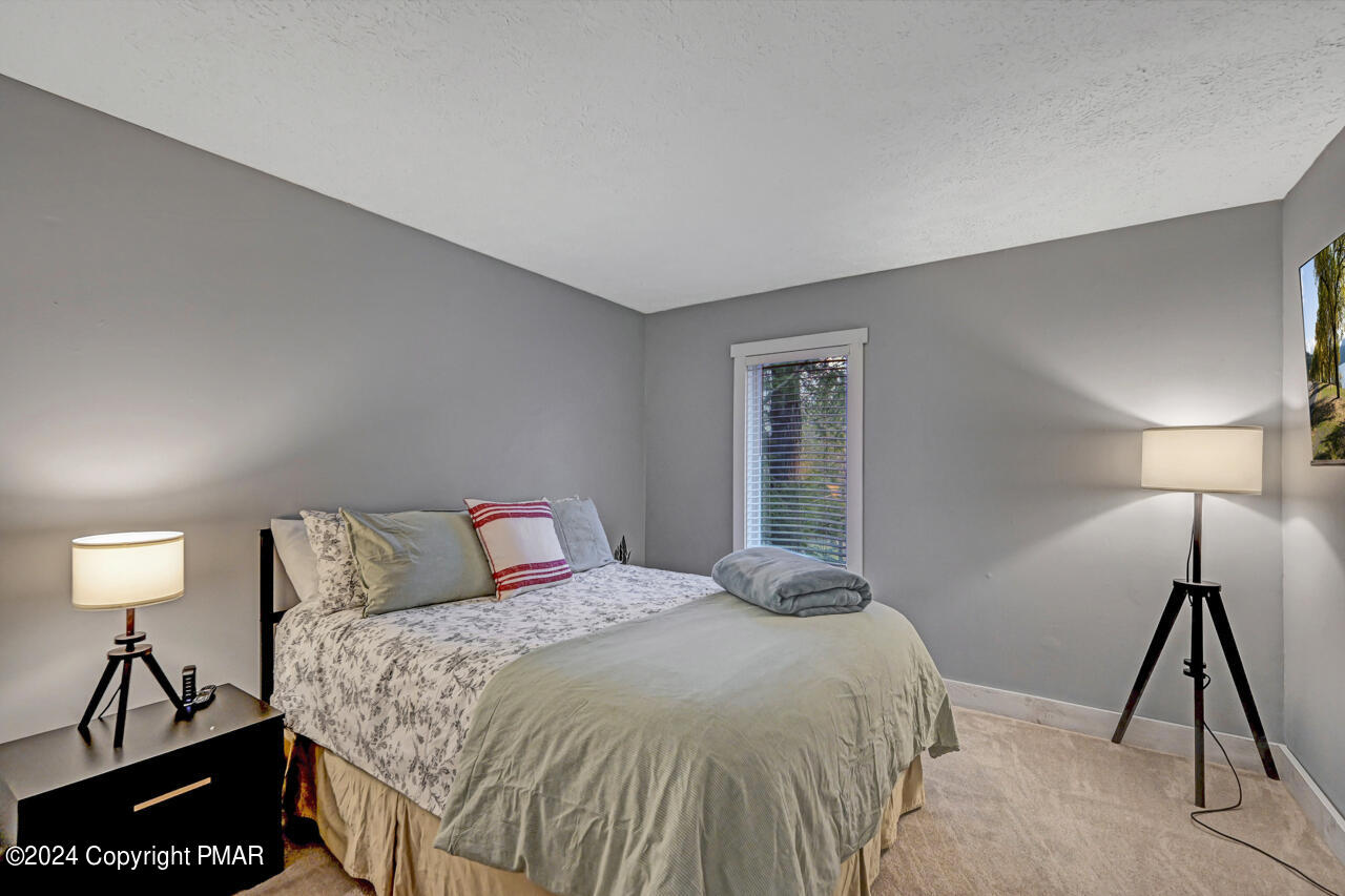 214 Snow Ridge Circle