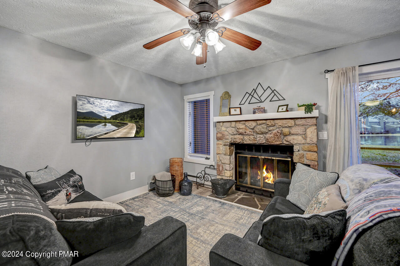 214 Snow Ridge Circle