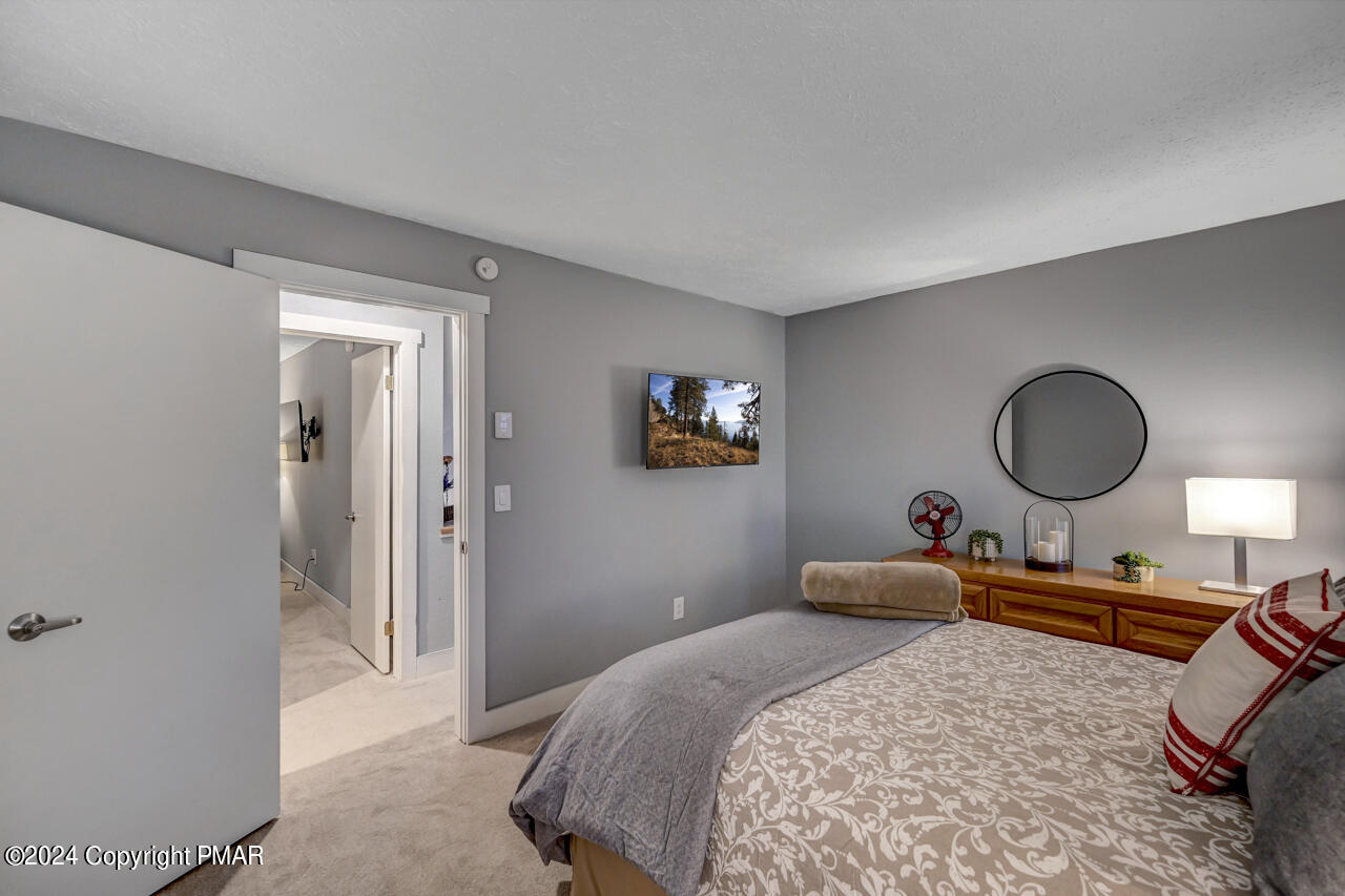 214 Snow Ridge Circle