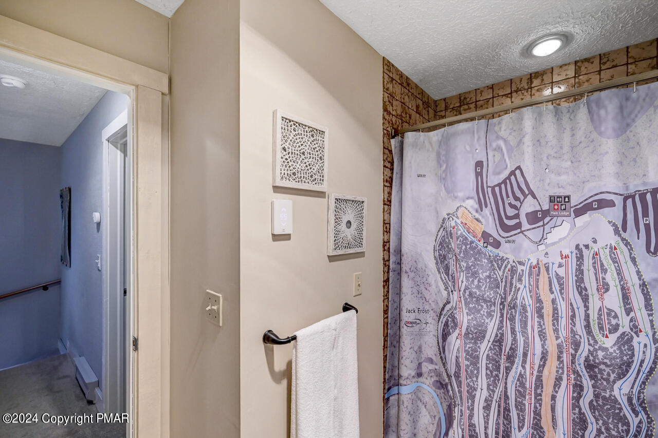 214 Snow Ridge Circle