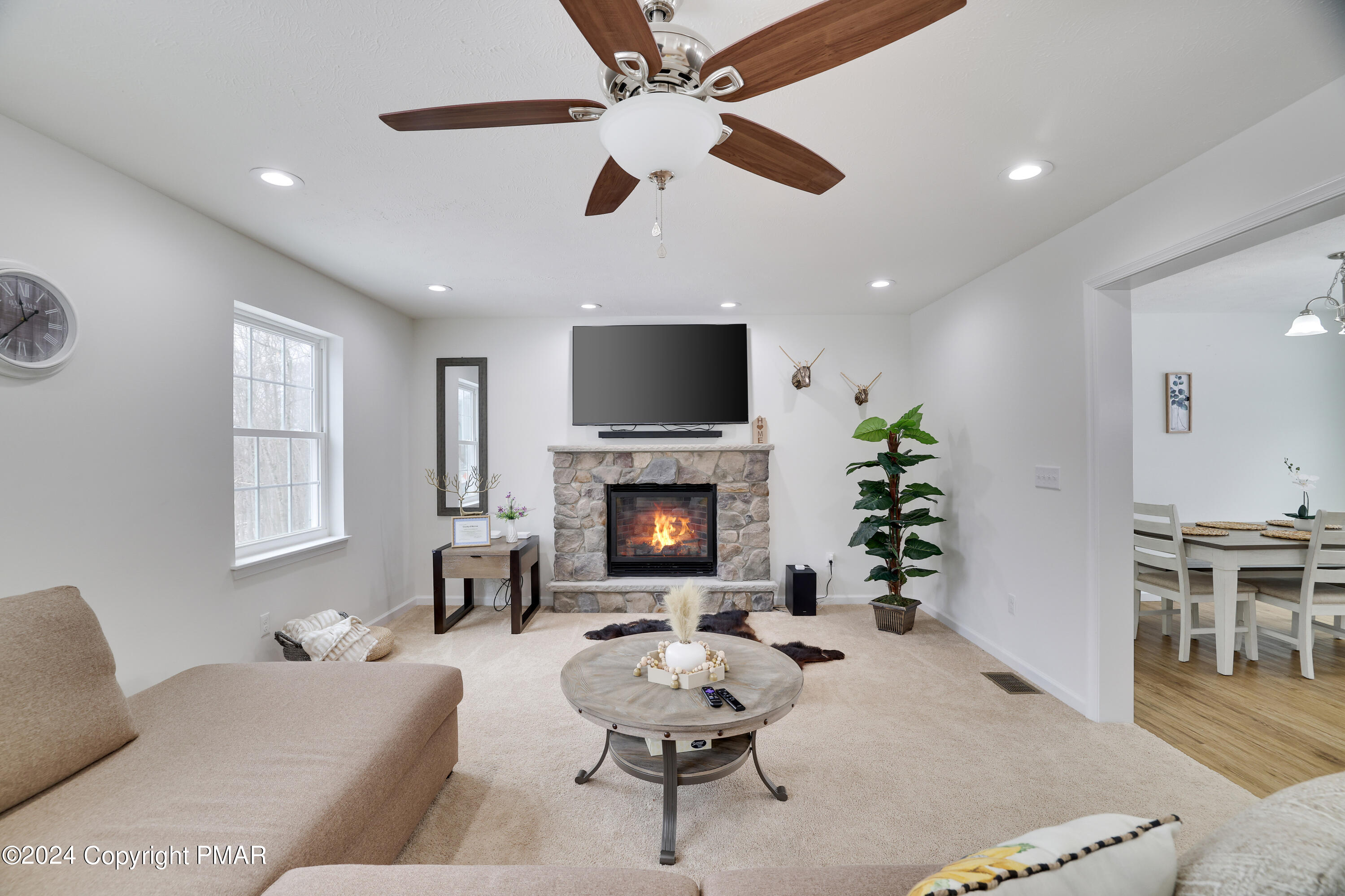 2841 Oak View Lane