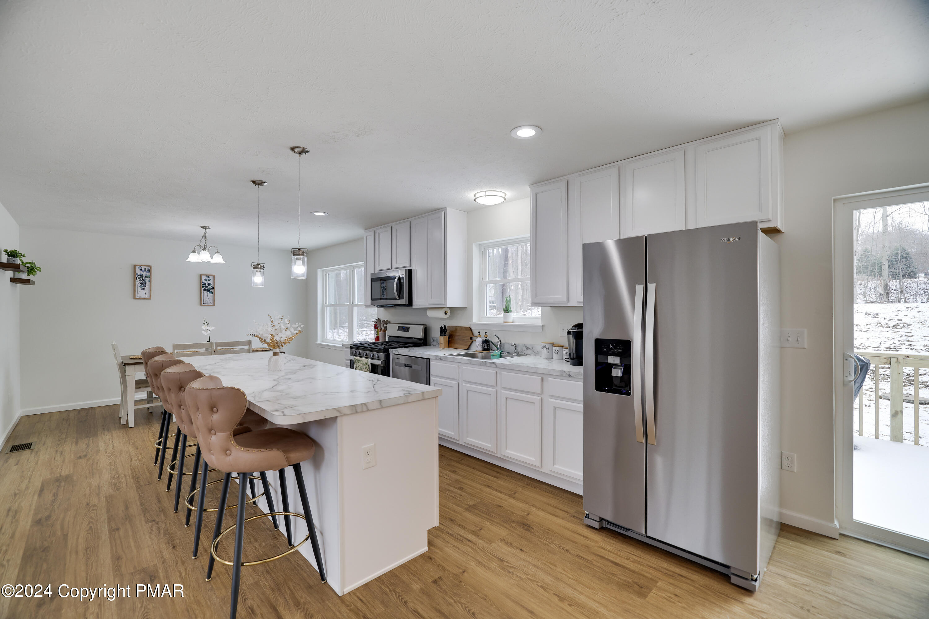 2841 Oak View Lane