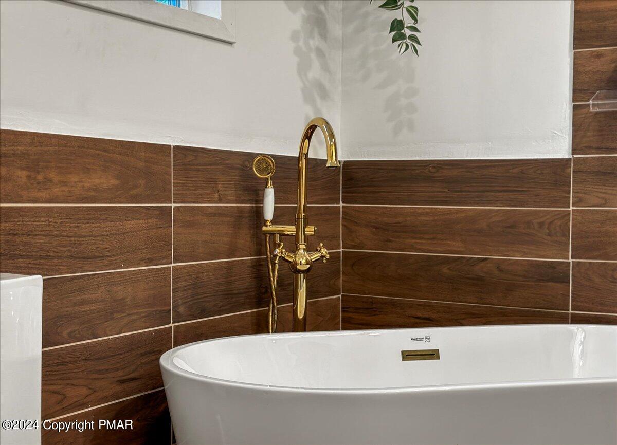 3133 Parliament Drive